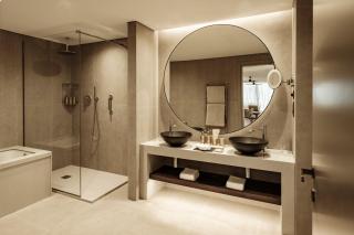 AX The Heights Residences - Adults Only - 9