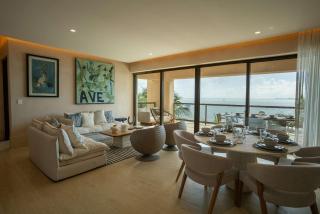 Beachfront Family Retreat - Peace & Comfort - 0