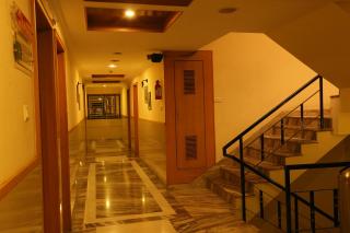 Hotel Aishwaryaa - 8