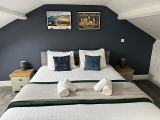 Penthouse Parade Apartment, Sleeps 6 - Harrogate - 4