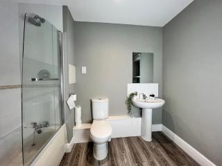 Penthouse Parade Apartment, Sleeps 6 - 1