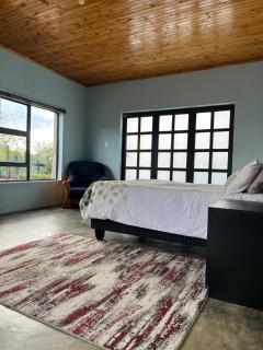 Lee's Place - 4