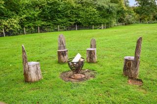 Stag Shepherds Hut - 3