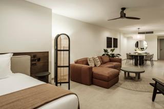 AX The Heights Residences - Adults Only - 3