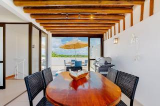 IT118 Excellent Beachfront Village - Itacimirim - 1