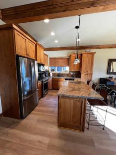 7 Bdr 5 ba Amazing View Amenities Fido can join - 3