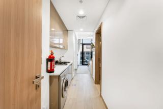 Livin' Holidays - Studio - Stylish Stay in Azizi - 9