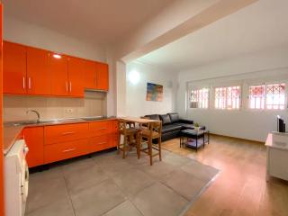 City Center Apartment - 5