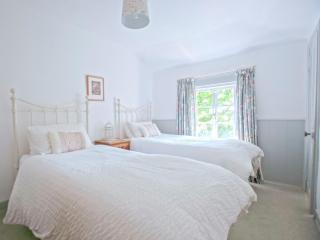 3 Bed in Borthwood IC015 - 3