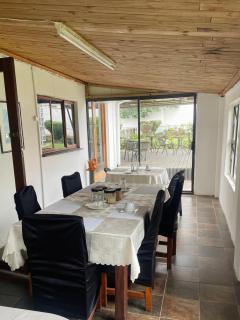 Crown Eagle Guest House - 1