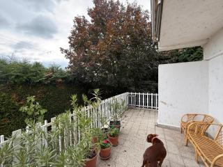 Chill & Pool Retreat Almádi - 1