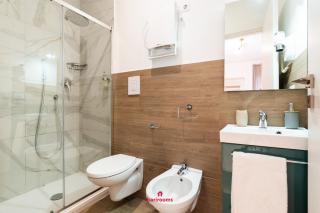 Barirooms - District 198 - 9