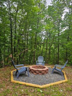 Bearly Makin It II by Beyond Expectations - 9