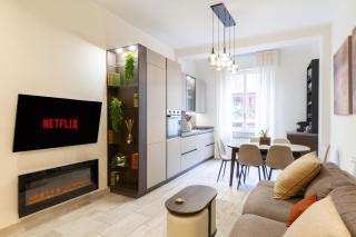 Stylish Stay in Bocconi with Patio - Porta Romana - 0