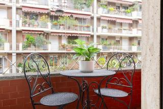 Stylish Stay in Bocconi with Patio - Porta Romana - 5