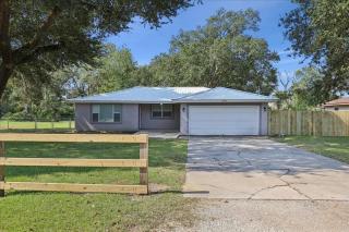 Beautiful 3 bedroom home in Bridge City - 9