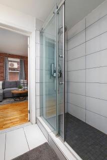 Stylish 3BR Loft - 10 Guests - Heart of Plateau - 9