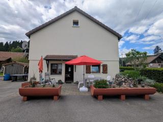 Gîte convivial à Xonrupt-Longemer, près du lac et des activités sportives, avec wifi et terrasse - FR-1-589-204 - 8