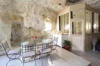 La Grotte Rouge, gîte troglodyte 6 personnes - 6