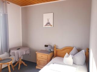 Pension zum Krug, Messe München - 8