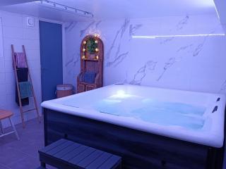 Maison spacieuse avec spa et terrain de jeux en lisière de forêt - Fraize - 5