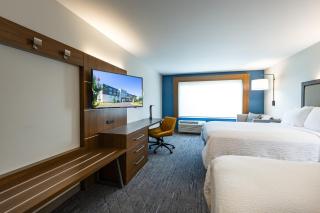 Holiday Inn Express & Suites Greenwood Mall by IHG - 9