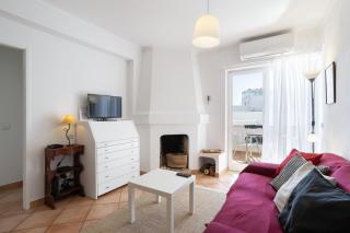 Cozy 2BR Apartment in Albufeira with Balcony, by Hopstays - Albufeira - 2