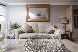 Crystal View, Compass Point - 2