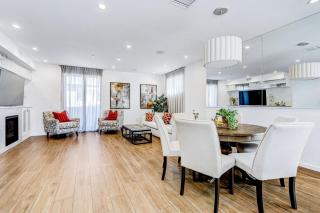 Modern 4BR Villa Spacious Stylish In Prime Location - 8