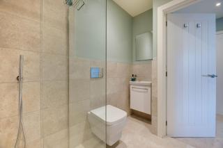 Harbour Heights Seahouses - 3