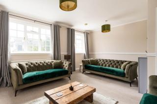 Tranquil 3BD Haven by the Sea in Littlehampton - 0