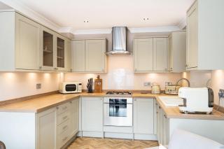 Tranquil 3BD Haven by the Sea in Littlehampton - 6