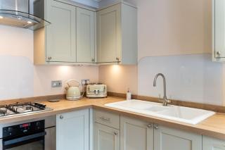 Tranquil 3BD Haven by the Sea in Littlehampton - 4