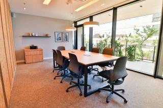 Stylish Retreat Steps from Shopping del Sol - 8