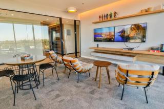 Stylish Retreat Steps from Shopping del Sol - 7