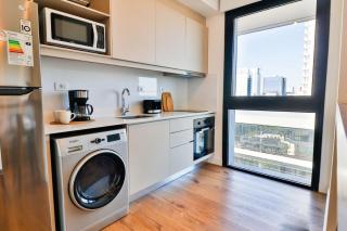 Stylish Retreat Steps from Shopping del Sol - 4