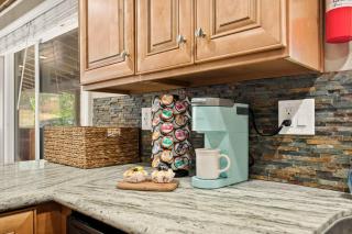 Lawliss Hideout in Big Bear Lake - 5