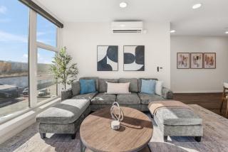 2BR Cozy Apartment in DT - 3