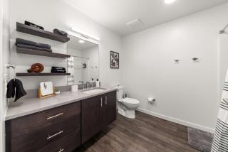 2BR Cozy Apartment in DT - 6