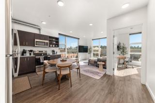 2BR Cozy Apartment in DT - 1