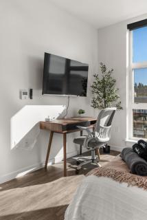 2BR Cozy Apartment in DT - 3