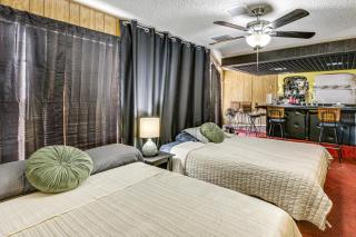 Convenient Studio with Private Bar in Odessa - 5