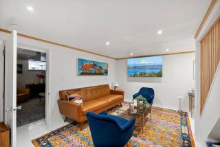 Modern Basement Apartment 3 Blocks from Waterfront - 0