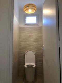 Gite 5 pers en Provence avec grand jardin & piscine partagés - 5 people holiday home with shared swimming pool & garden in Provence - 5