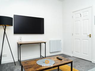 Trades Lane by CENTRAL SERVICED APARTMENTS - Cosy 1 Bedroom - Central Location - Walk Away from Waterfront - Walk Away to Bus & Train Station - Long Stays Welcome - 6