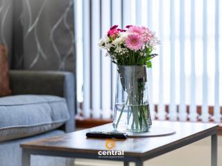 Trades Lane by CENTRAL SERVICED APARTMENTS - Cosy 1 Bedroom - Central Location - Walk Away from Waterfront - Walk Away to Bus & Train Station - Long Stays Welcome - 1