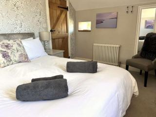 WELL COTTAGE - Salthouse - 5