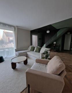 Maison joliment décorée dans un quartier calme - 3