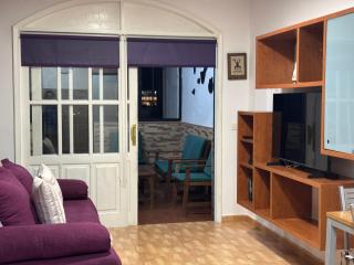 Tommy´s House Vibbecanarias Playa del Cura - 2