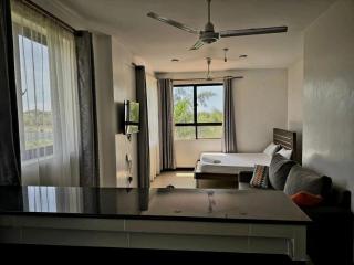 Cosy Studio with pool - 3